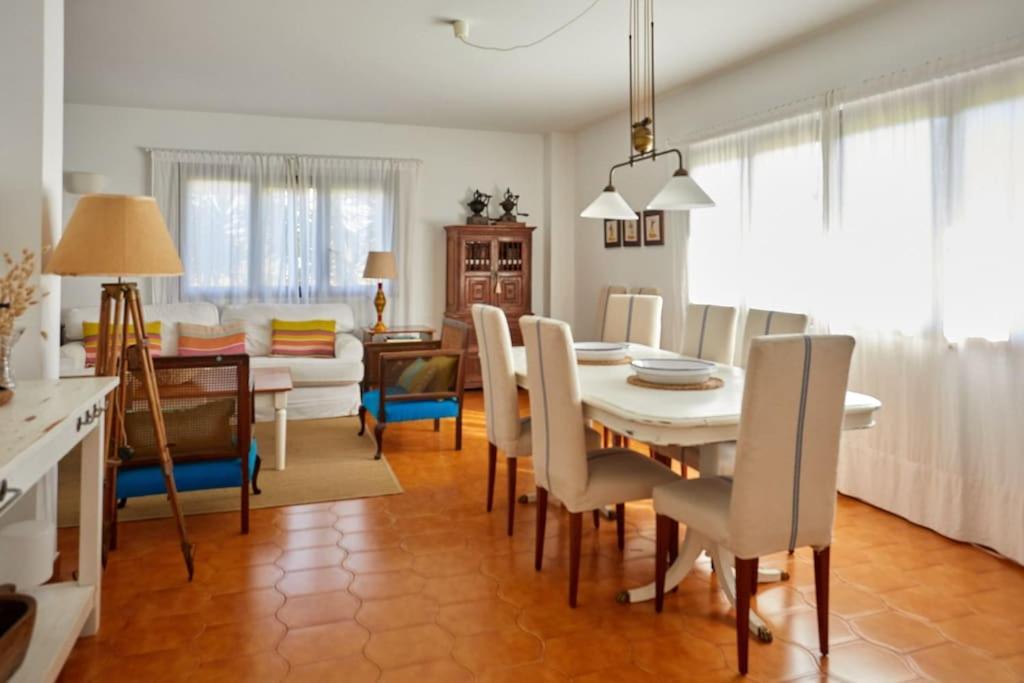 Villa Playa Cabanas Tal Екстериор снимка